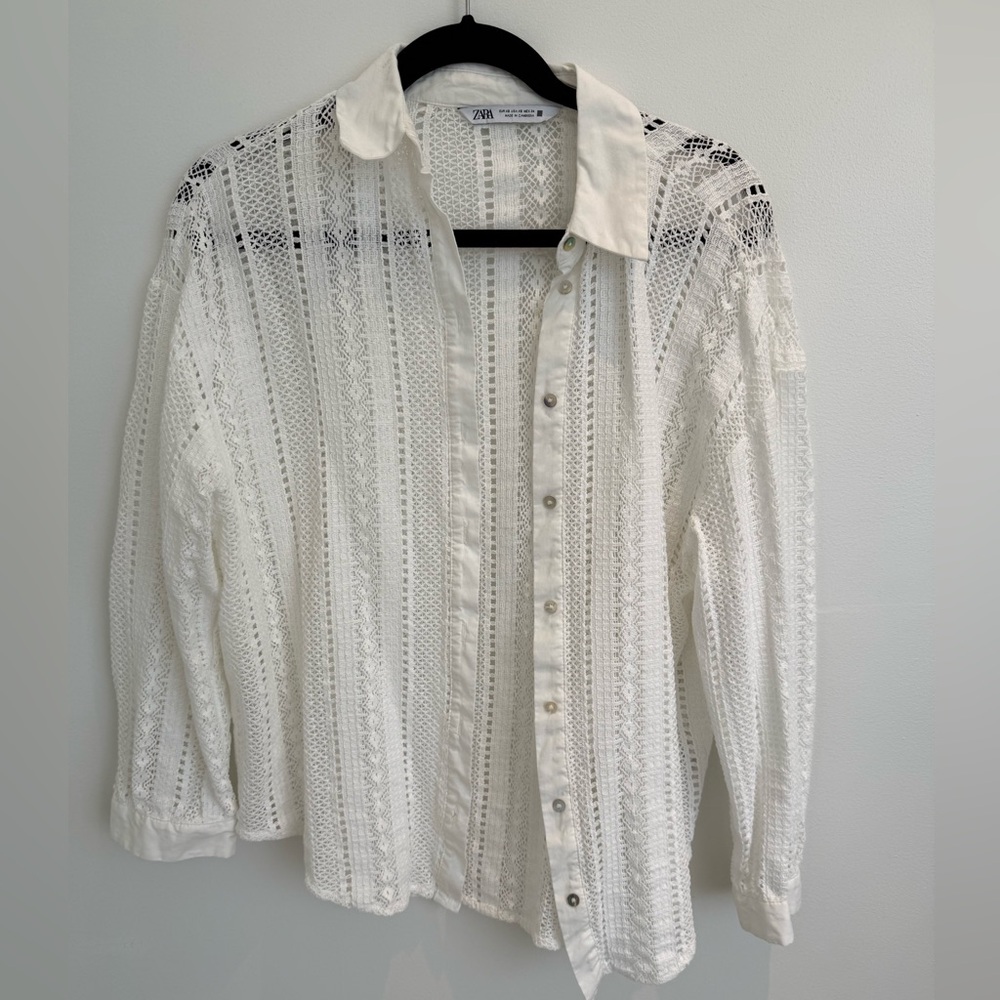 Zara White Crochet Lace Button-Down Shirt – Size XS
